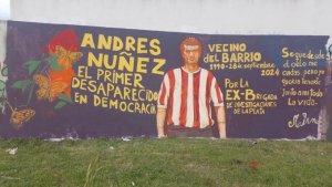 Mural realizado en 2024 frente al viejo domicilio en el que vivían Andrés y Mirna | Foto Enfoque Rojo