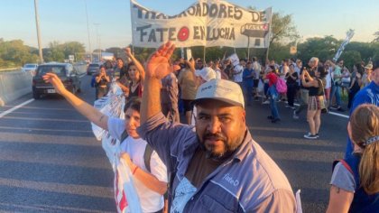 Trabajadores de Fate en lucha | Foto Enfoque Rojo Trabajadores de Fate en lucha | Foto Enfoque Rojo